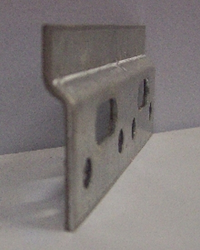 Ophangrail volmetaal -  Lengte 10 cm Hoogte 4 cm