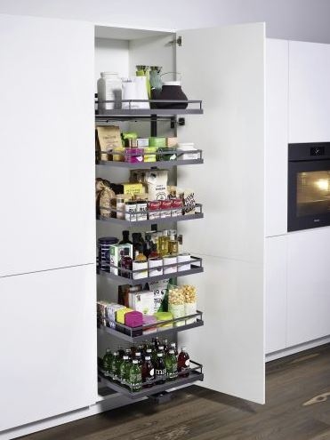 Hoge kast interieur